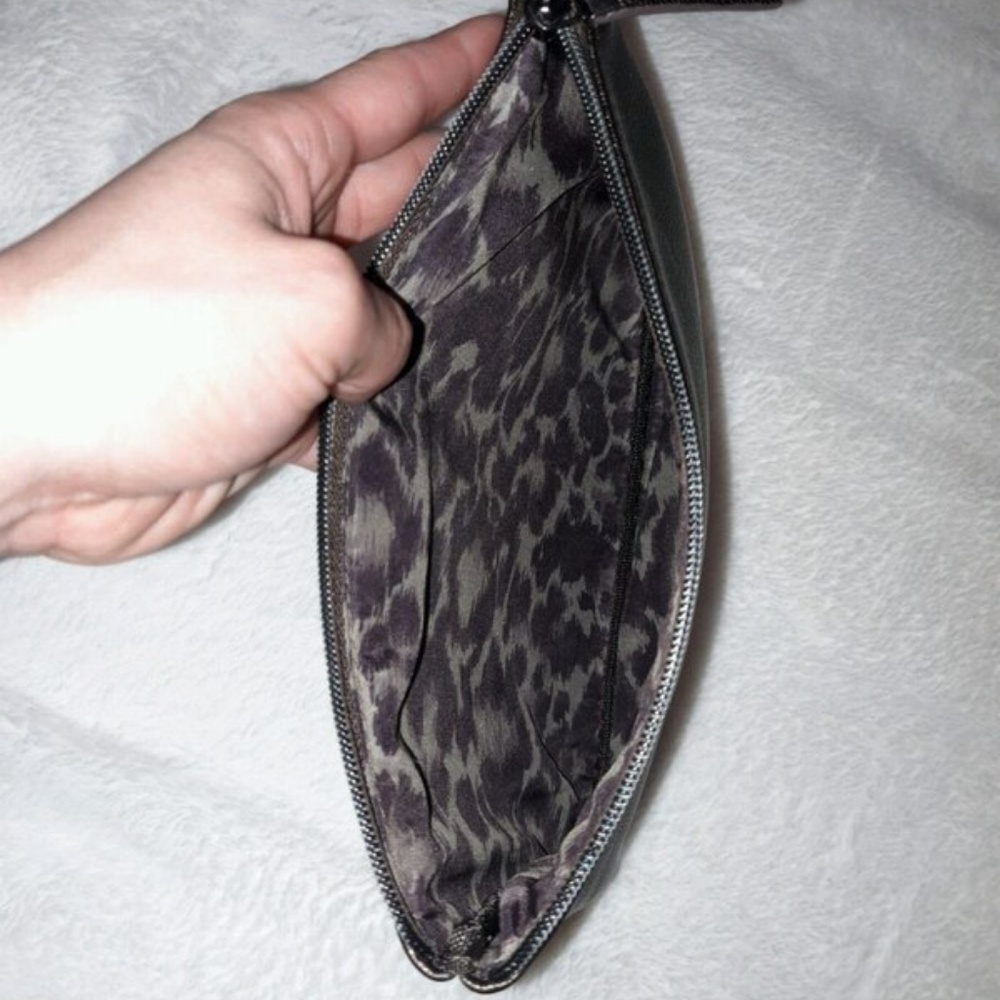 Pocket - Picture 2 of 2